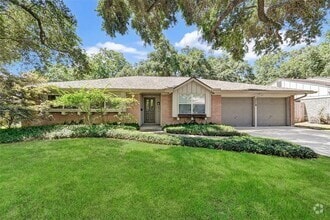 Building Photo - 5719 Willowbend Blvd