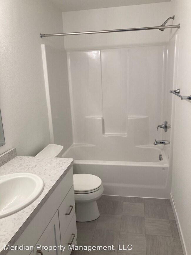 Foto del edificio - 4 br, 3 bath House - 307B Torontos Court