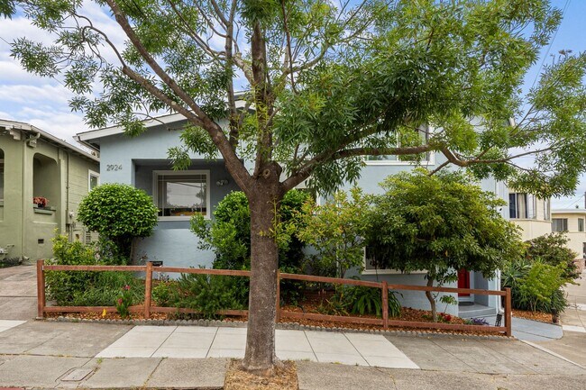 Foto del edificio - 2924 Morcom Ave