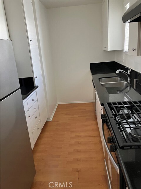 Foto del edificio - 1033 3rd St