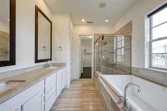 Building Photo - 5101 Allen St Building Photo - 5101 Allen St