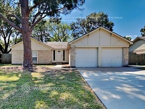 Building Photo - 19607 Horseshoe Lake Ln
