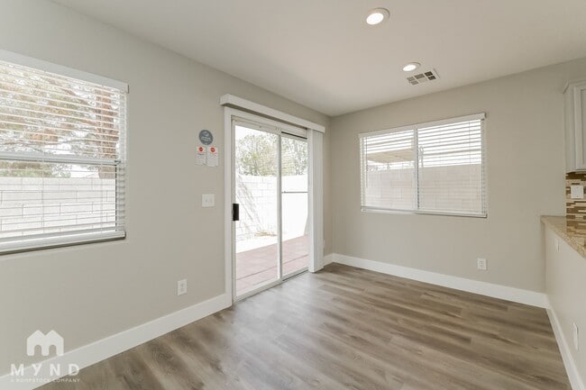 Building Photo - 10352 Keystone Pastures St