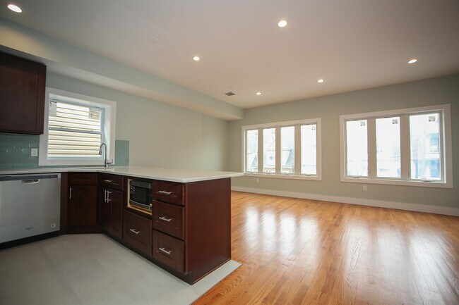 Foto del edificio - 141 Beach St
