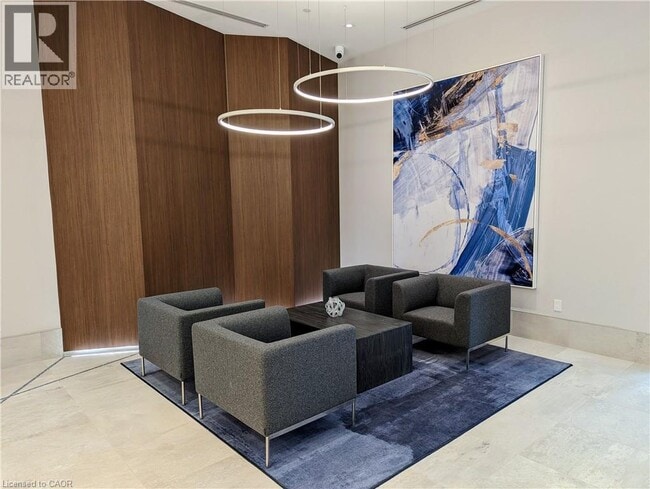 Building Photo - 385 Winston Rd