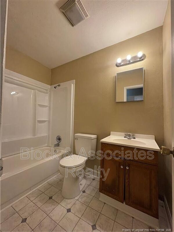 Building Photo - 2838 Coronada Pkwy