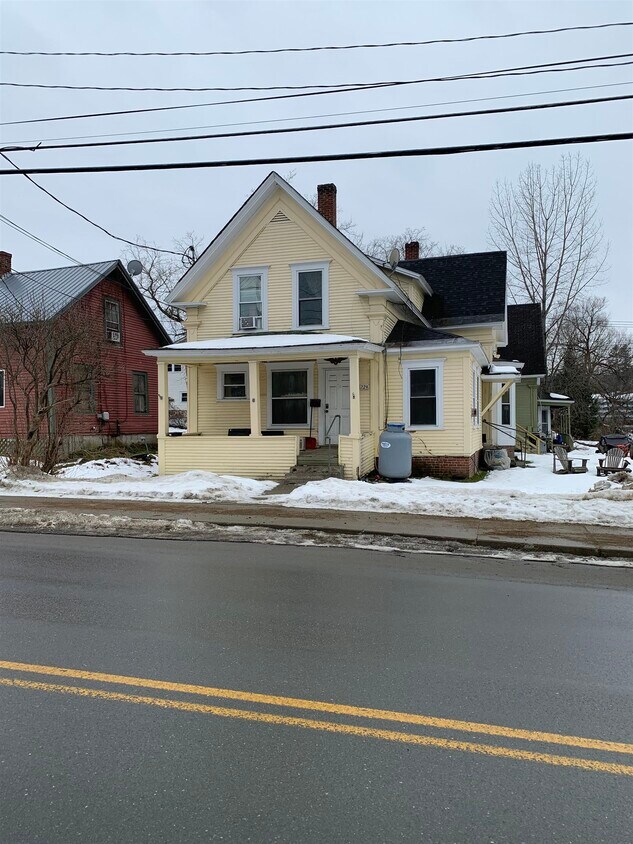 22 Water St Unit A, Barton, VT 05860 Room for Rent in Barton, VT