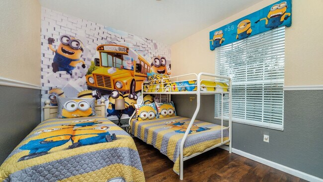 Foto del edificio - 7675 Comrow St