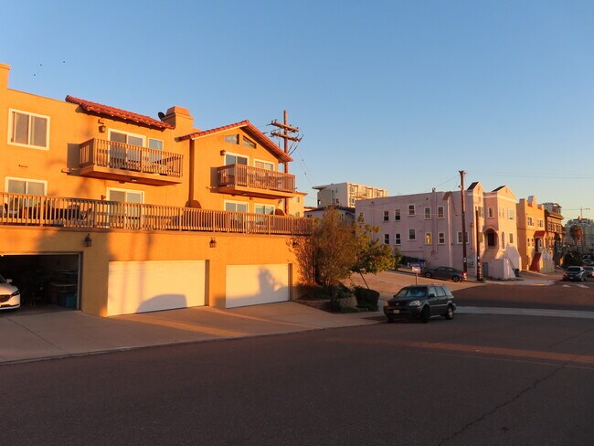 Foto del edificio - 2319 Curlew St