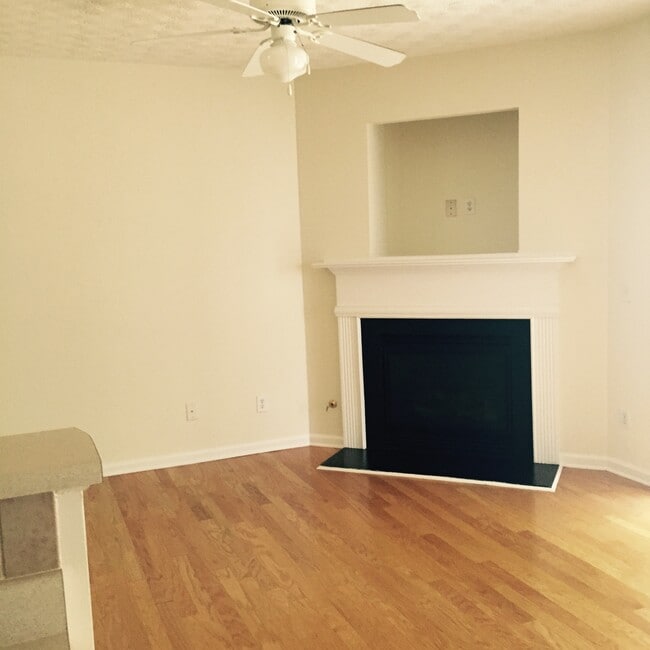 Photo - 3538 Lantern View Ln Townhome