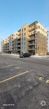 Building Photo - 1000 Lackner Pl