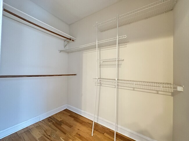 Foto del edificio - 2849 N Burling St