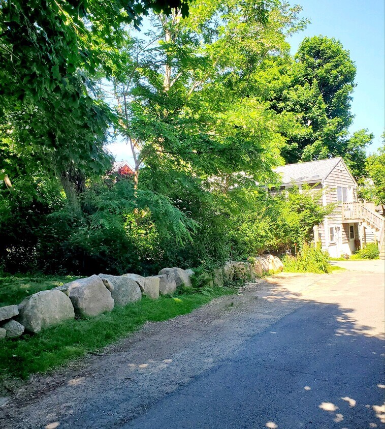 7C Calebs Ln Unit First Floor, Rockport, MA 01966 Apartments in