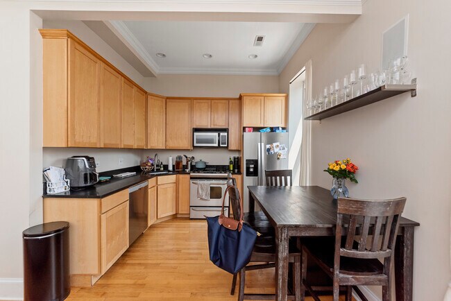 Foto del edificio - 456 W Armitage Ave
