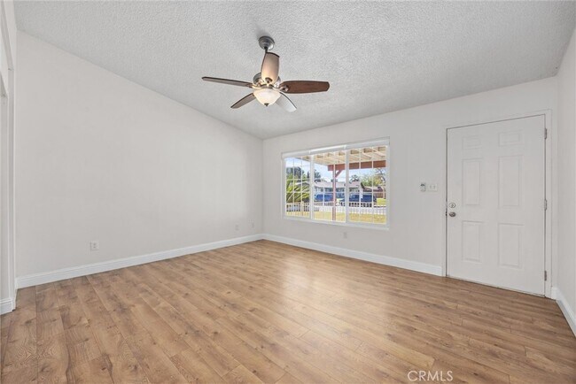 Foto del edificio - 3812 Curry Ct