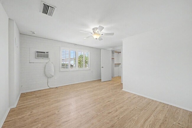 Foto del edificio - 10606 W Oakmont Dr