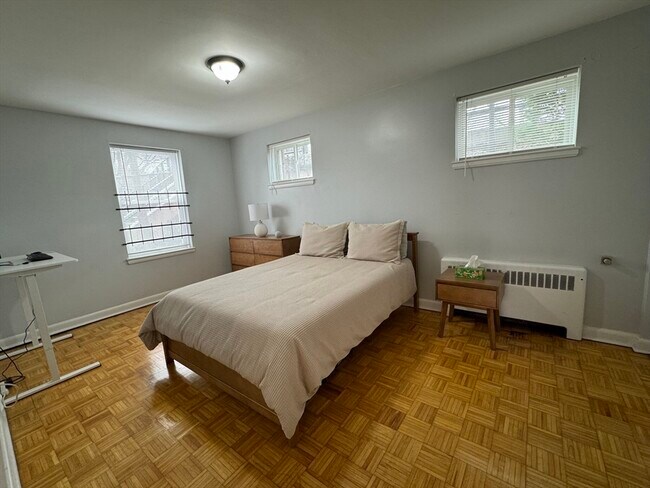 Foto del edificio - 42 Dean Rd