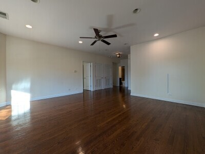 Building Photo - 1821 W Leland Ave