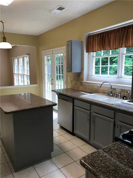 Building Photo - 4931 Anclote Dr