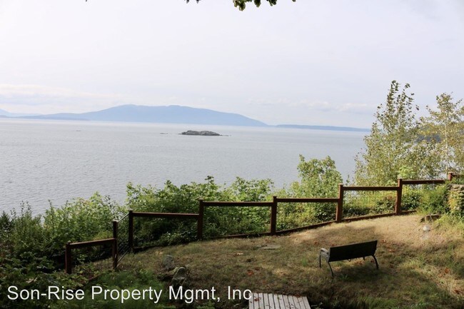 Building Photo - 4 br, 2 bath House - 1223 Chuckanut Drive