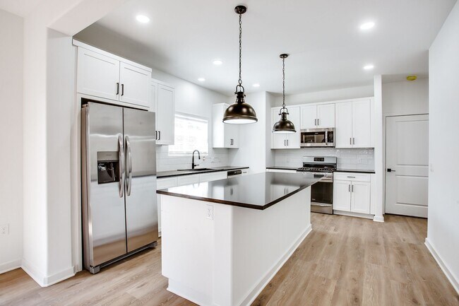 Building Photo - BRAND NEW Single-Family Home for Rent