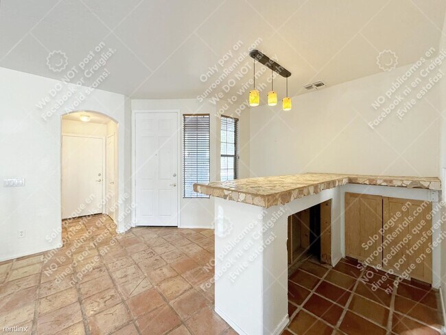 Foto del edificio - 3 br, 2.5 bath House - 16829 S Magenta Rd