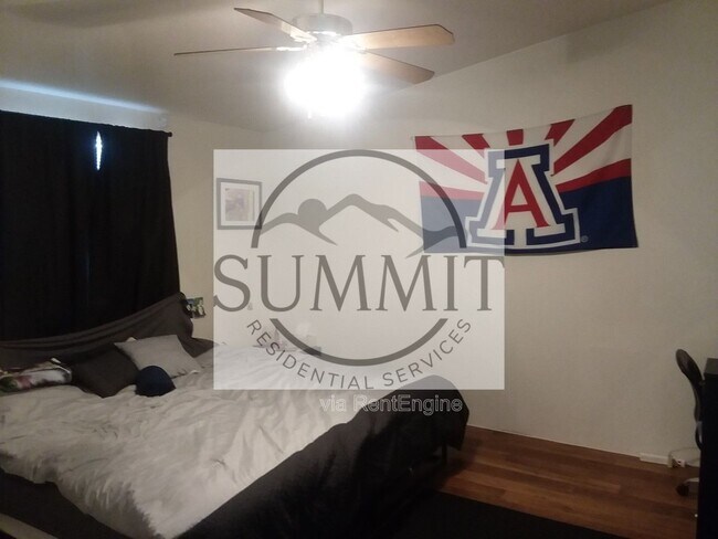 Foto del edificio - 1901 N Park Ave