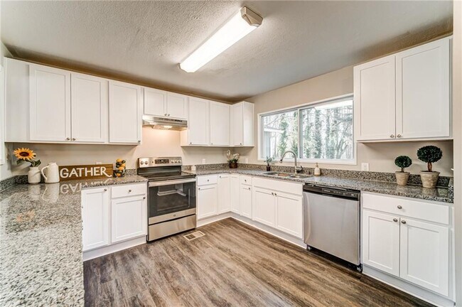 Building Photo - 2563 GA-101