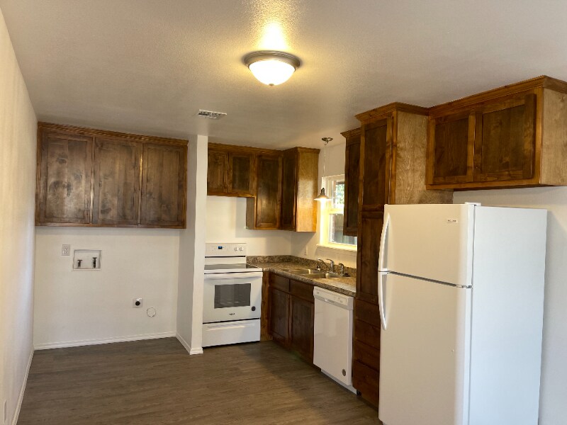 Foto principal - 1221 W Haskell St