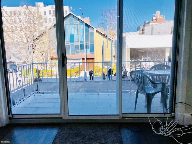 Foto del edificio - 372 94th St