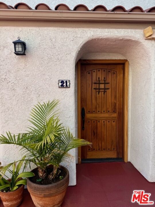 Foto del edificio - 10926 Bluffside Dr