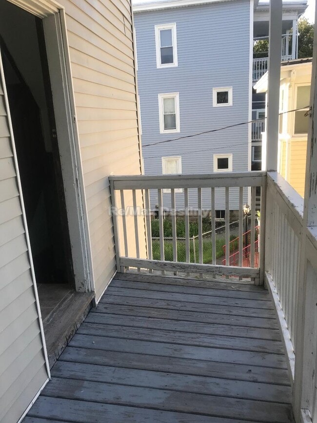 Foto del edificio - 198 Sherman St