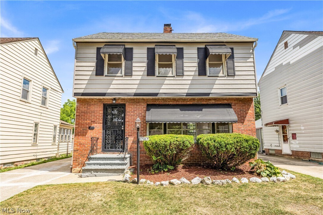 Primary Photo - 17107 Stockbridge Ave
