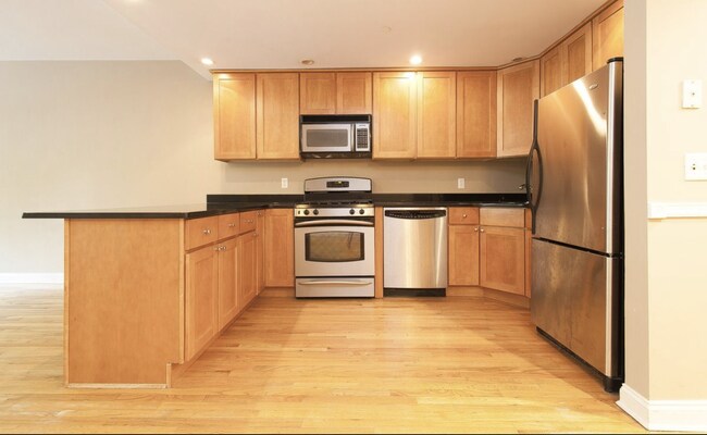 Foto del edificio - 9935 Shore Rd