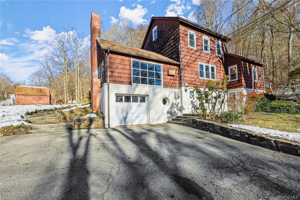 Primary Photo - 285 Grand St