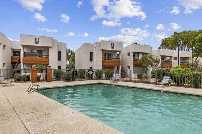 Foto del edificio - Tides on 27th