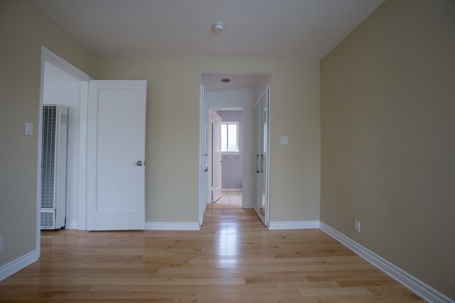 Dormitorio - 5916 Ernest Ave
