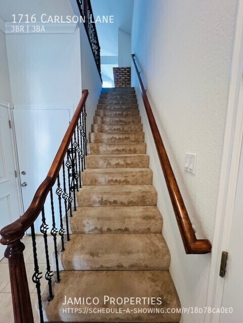 Foto del edificio - 1716 Carlson Ln