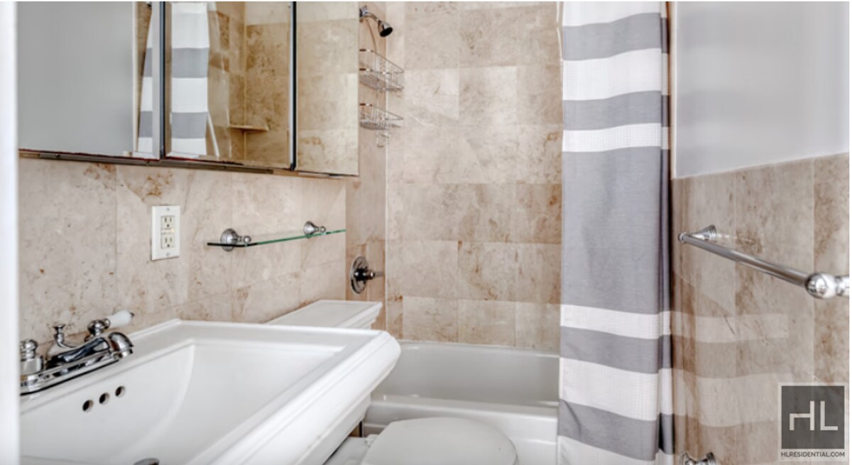 Foto del edificio - E 13TH ST.