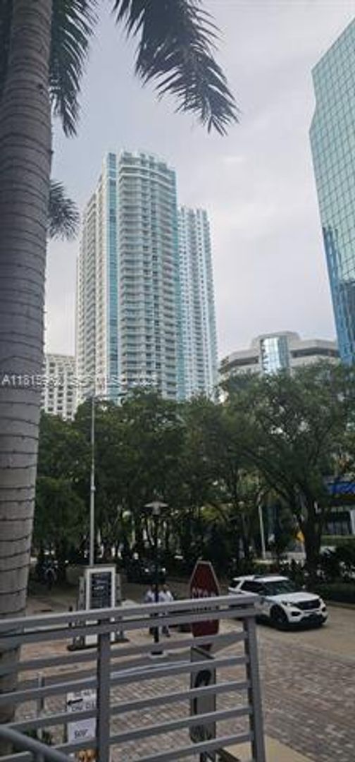 Foto del edificio - 1060 Brickell Ave