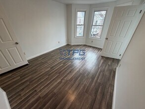Building Photo - 792 S 15th St