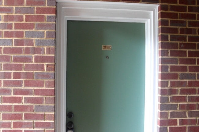 Building Photo - Great 2 BR-2BA Condo for rent!  1034-1 Blu...