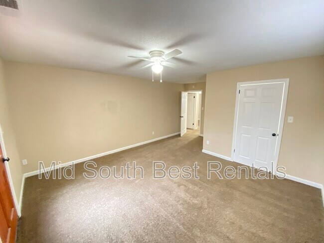 Foto del edificio - 3268 Seminole Rd