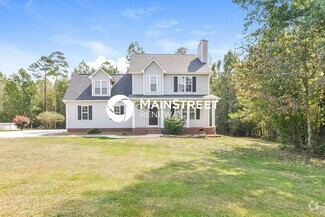 Building Photo - 834 Sunrise Dr