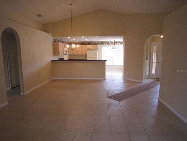 Building Photo - 3183 Valley Vista Cir