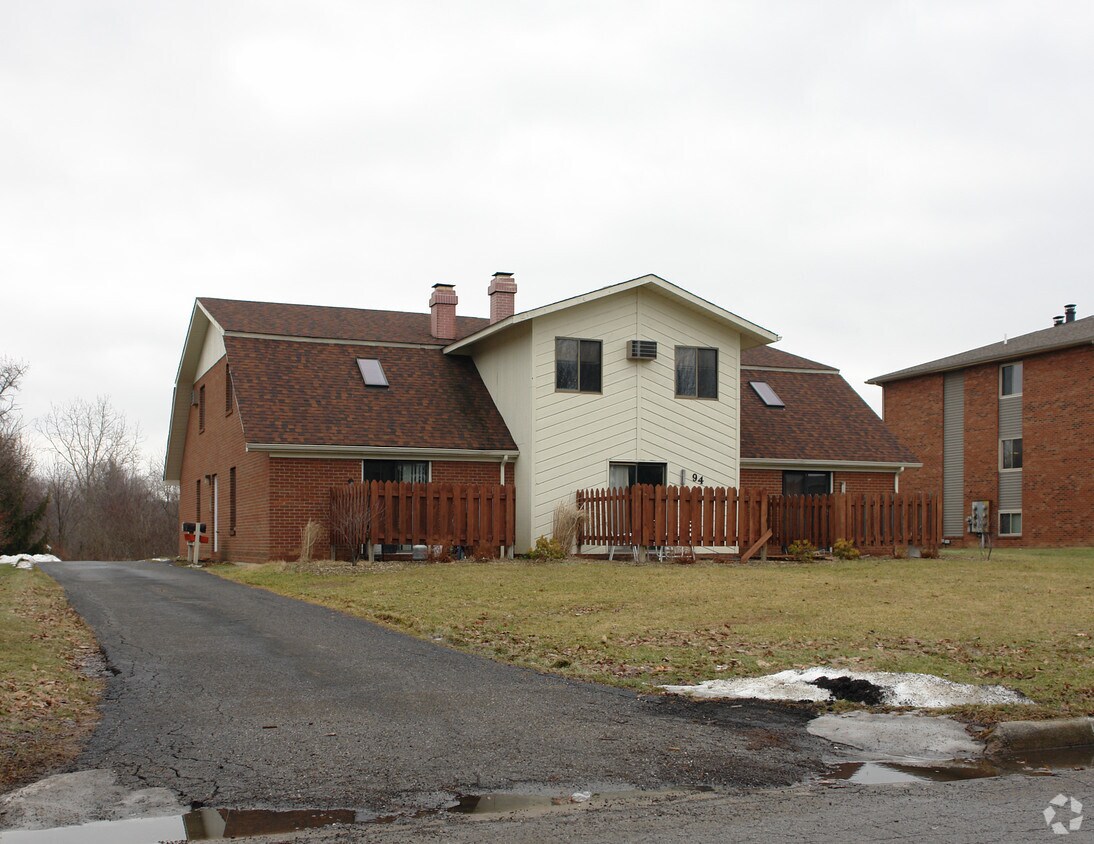 Foto del edificio - 94 Carter Cir
