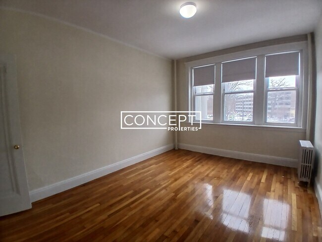 Building Photo - 1800 Commonwealth Ave