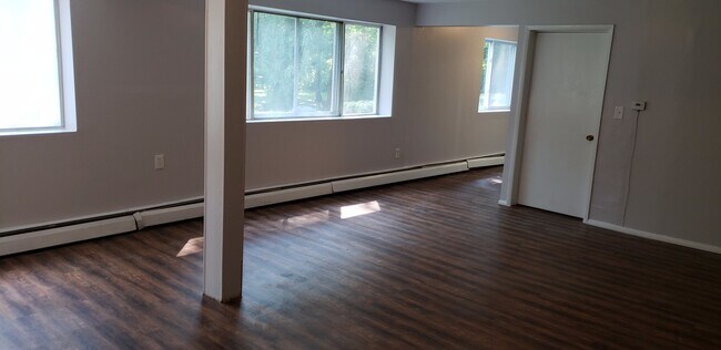 Foto del edificio - 138 Woodhill Dr