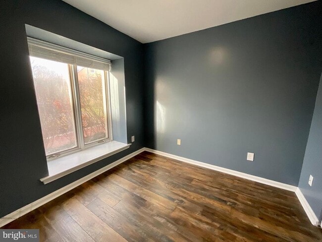 Foto del edificio - 6703 Washington Blvd