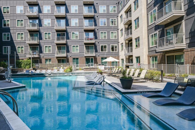 Foto del edificio - Luxia Midtown Park